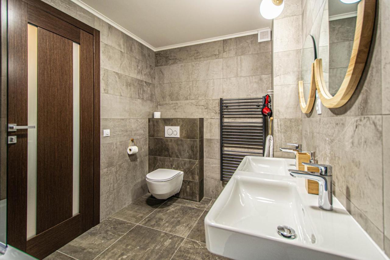 Quite Loft With Balcony And 3 Air Conditioners Prague Exterior photo