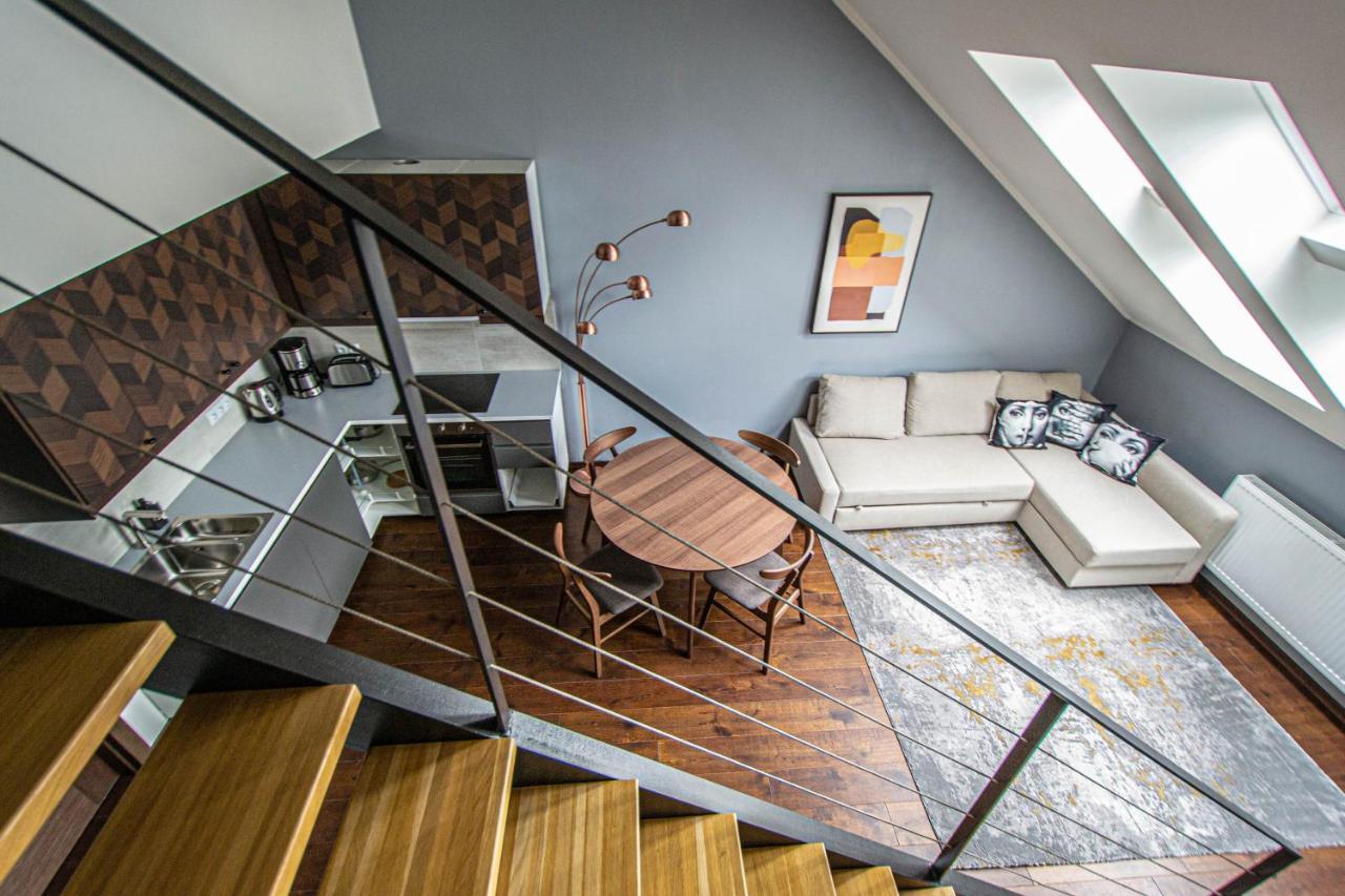 Quite Loft With Balcony And 3 Air Conditioners Prague Exterior photo