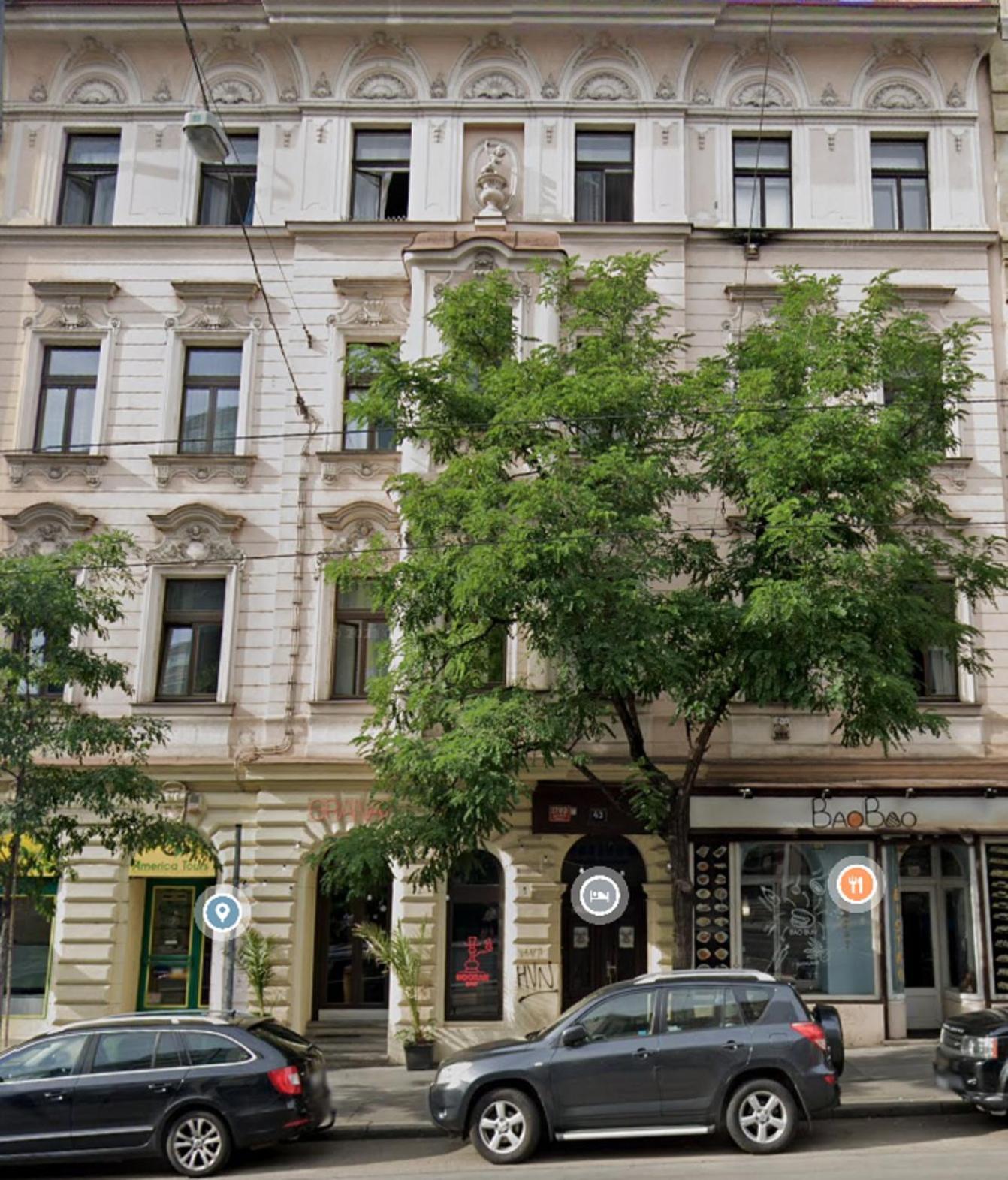 Quite Loft With Balcony And 3 Air Conditioners Prague Exterior photo